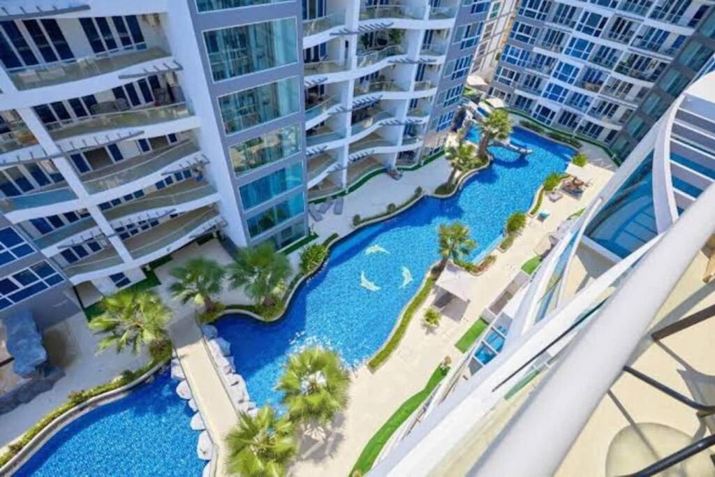 Large Luxury, Pool View, Grand Avenue, Pattaya - 202 Apartamento Exterior foto