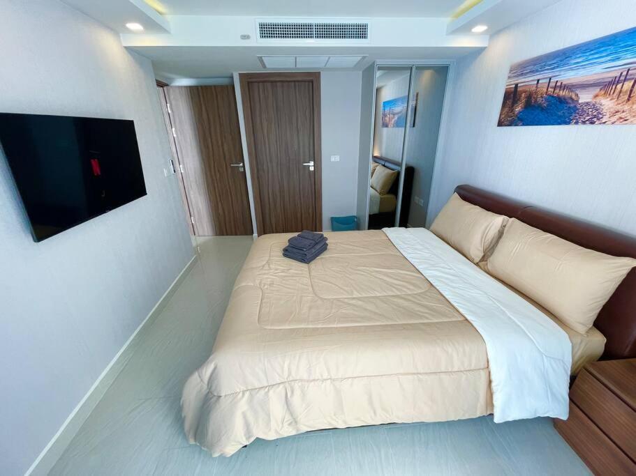 Large Luxury, Pool View, Grand Avenue, Pattaya - 202 Apartamento Exterior foto