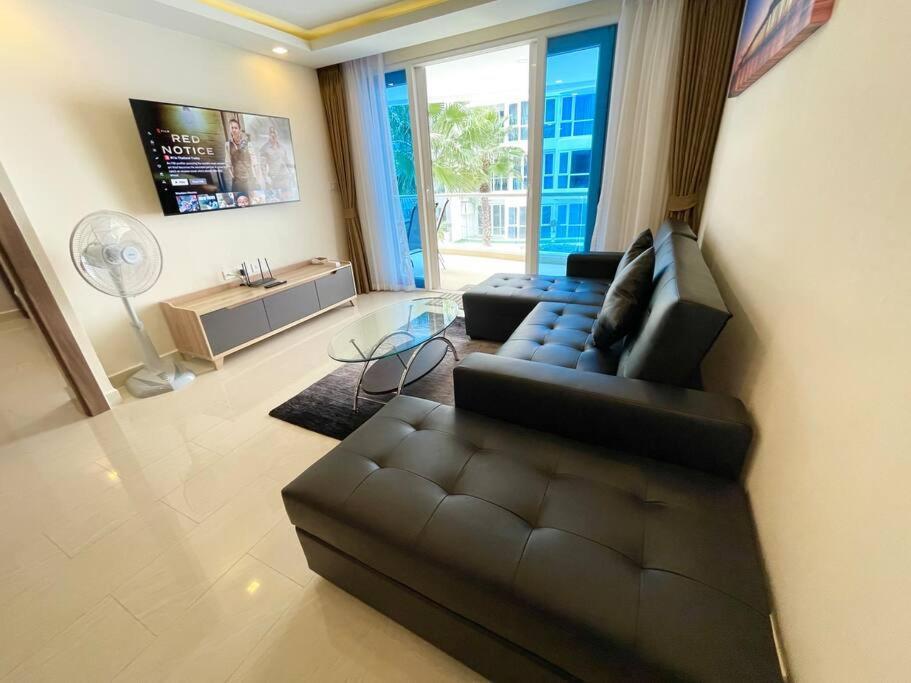 Large Luxury, Pool View, Grand Avenue, Pattaya - 202 Apartamento Exterior foto